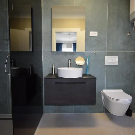 Summer Breeze By Guide